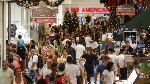 Saiba quais são os direitos do cliente na hora da troca de presentes