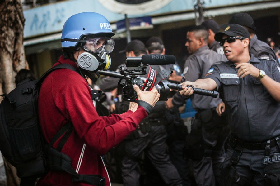 Empresas jornalísticas podem ser obrigadas a fornecer equipamento de proteção para profissionais