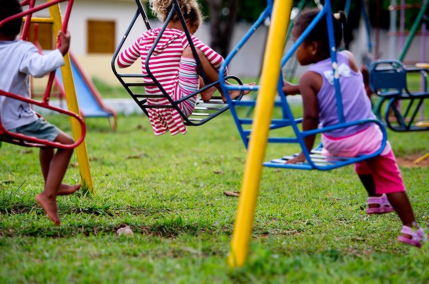 CCJ pode aprovar pena mais dura por injúria contra criança ou adolescente