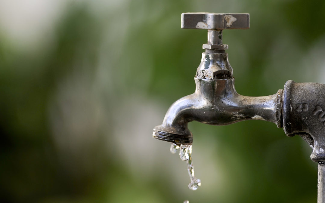 Projeto proíbe corte de água antes de três meses de inadimplência