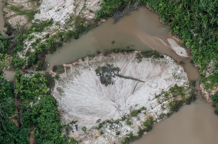 Chega ao Congresso projeto que permite mineração em terras indígenas