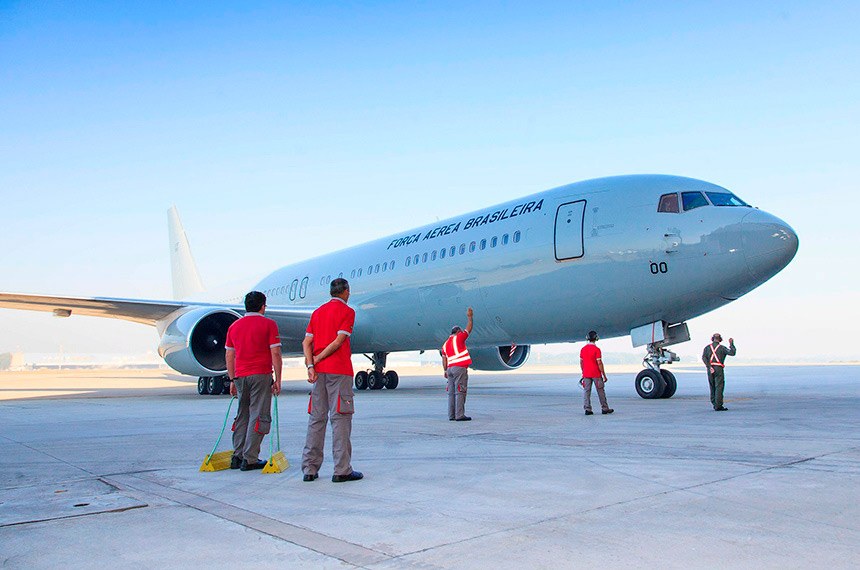 Governo altera regra para contratação de aeronautas pela administração pública