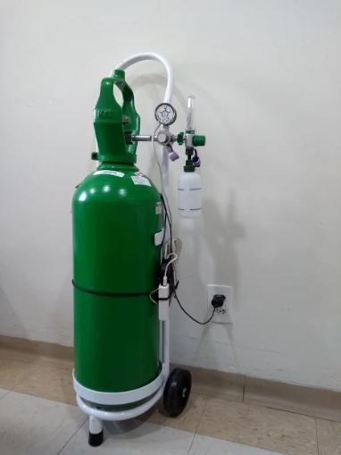 Davi articula ajuda para fornecimento de oxigênio em hospitais de Manaus