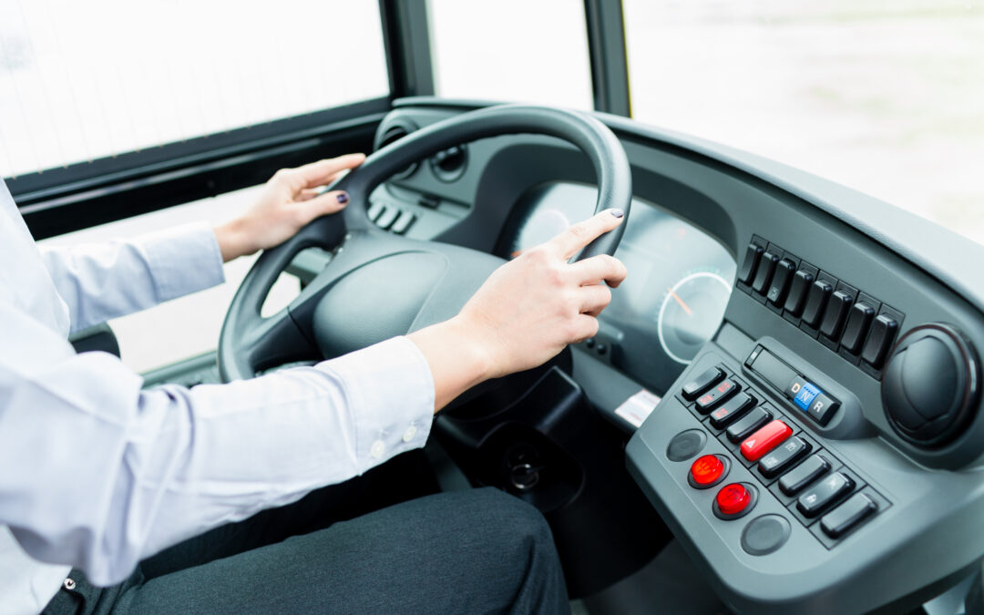 Motorista de ônibus de Goiânia receberá horas extras por atividades feitas no trajeto da viagem
