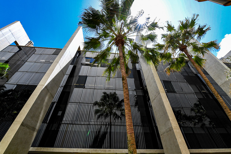 Peça publicitária que mostra grafite em espaço público de forma indireta não viola direitos do artista