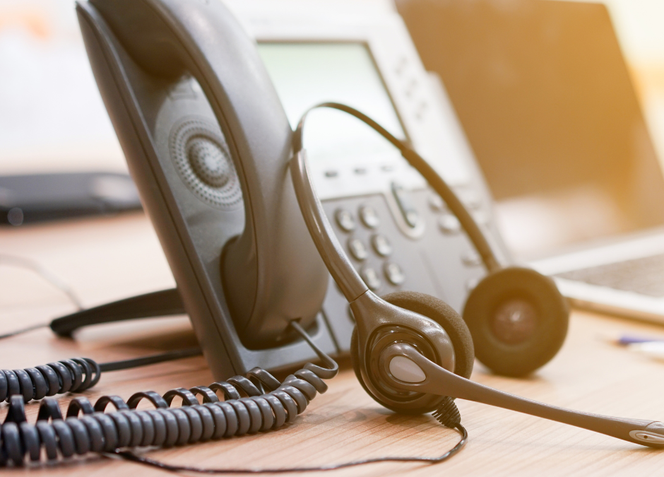 Operador de telemarketing que recebeu e-mail sexual como estímulo para meta consegue indenização