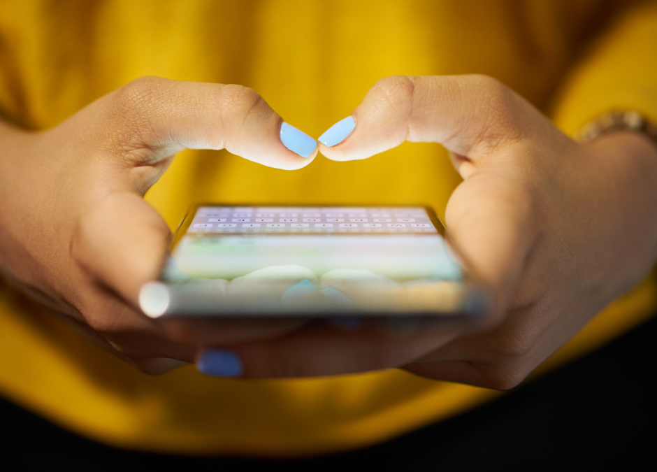 Provas obtidas em WhatsApp de supervisora são consideradas inválidas para justa causa